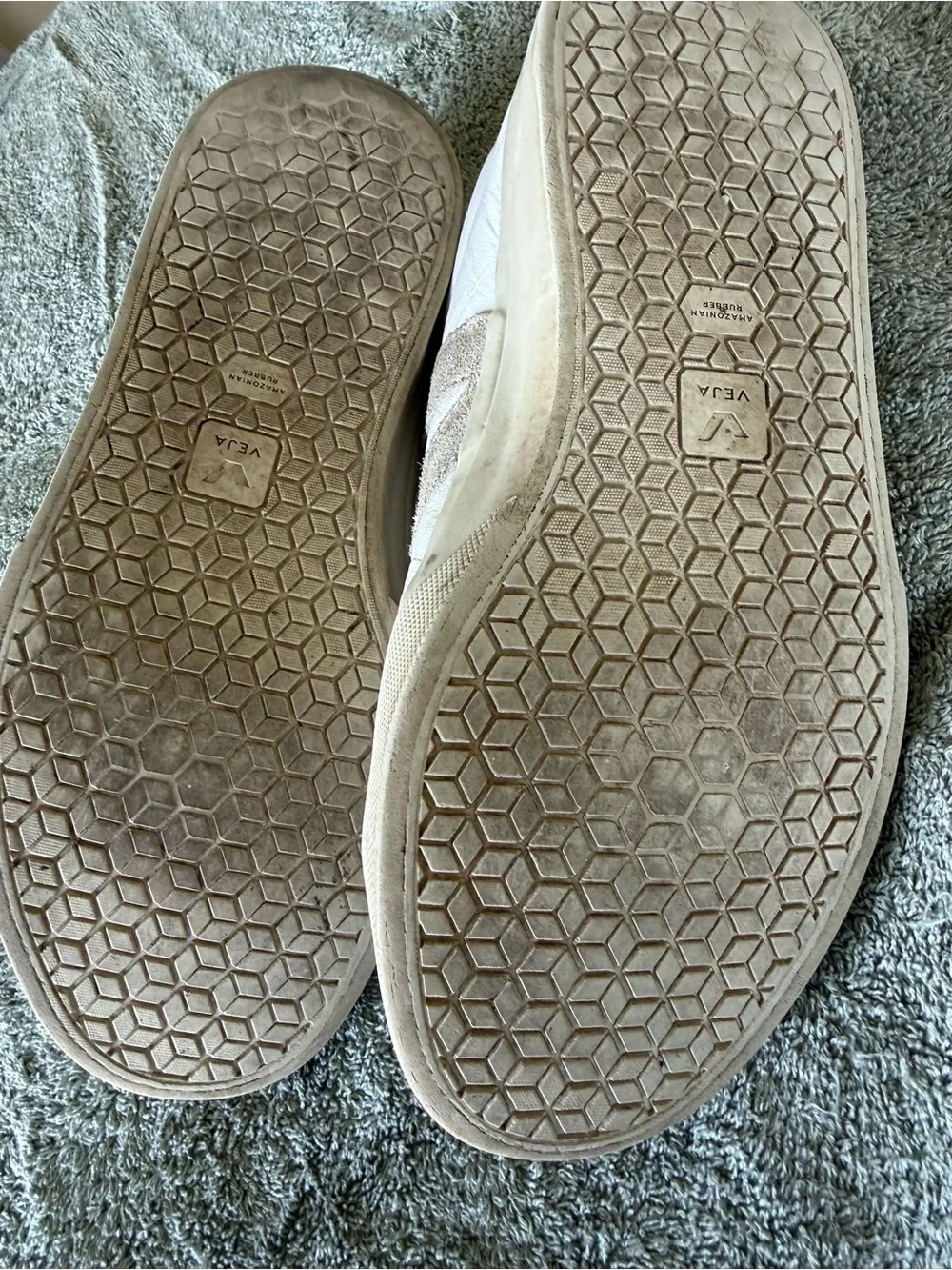 Veja Women's White Leather Sneakers with Beige Accents Size 8